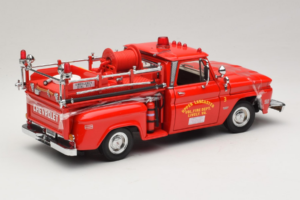 Chevrolet C-20 Fire Truck Sun Star 1:18 1383 Metalas - nuotrauka 2 iš 6