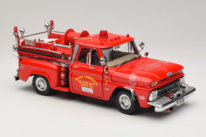 Chevrolet C-20 Fire Truck Sun Star 1:18 1383 Metalas - nuotrauka 4 iš 6