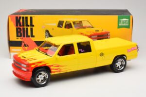 Chevrolet C2500 Silverado Pussy Wagon From Kill Bill Geltonas GreenLight 1:18 19015 Metalas - nuotrauka 6 iš 6