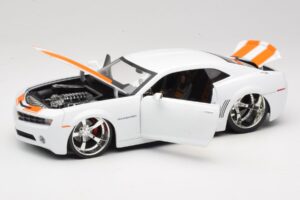 Chevrolet Camaro Concept Tuned Baltas Jada 1:18 63014 Metalas - nuotrauka 2 iš 8