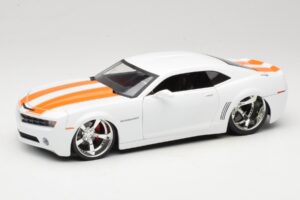 Chevrolet Camaro Concept Tuned Baltas Jada 1:18 63014 Metalas