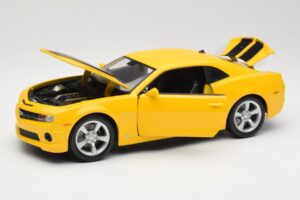 Chevrolet Camaro SS RS Geltonas Maisto 1:18 31173 Metalas - nuotrauka 2 iš 8