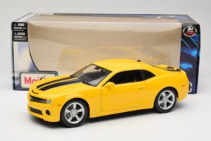 Chevrolet Camaro SS RS Geltonas Maisto 1:18 31173 Metalas - nuotrauka 8 iš 8