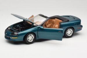 Chevrolet Camaro Z28 Kabrioletas Žalias American Muscle 1:18 7231D0 Metalas - nuotrauka 2 iš 8