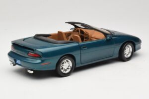 Chevrolet Camaro Z28 Kabrioletas Žalias American Muscle 1:18 7231D0 Metalas - nuotrauka 3 iš 8