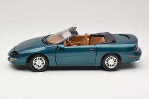 Chevrolet Camaro Z28 Kabrioletas Žalias American Muscle 1:18 7231D0 Metalas - nuotrauka 4 iš 8