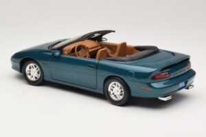 Chevrolet Camaro Z28 Kabrioletas Žalias American Muscle 1:18 7231D0 Metalas - nuotrauka 7 iš 8