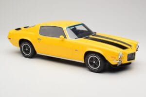 Chevrolet Camaro Z28 RS Daytona Yellow Otto 1:12 G085 Derva - nuotrauka 4 iš 6