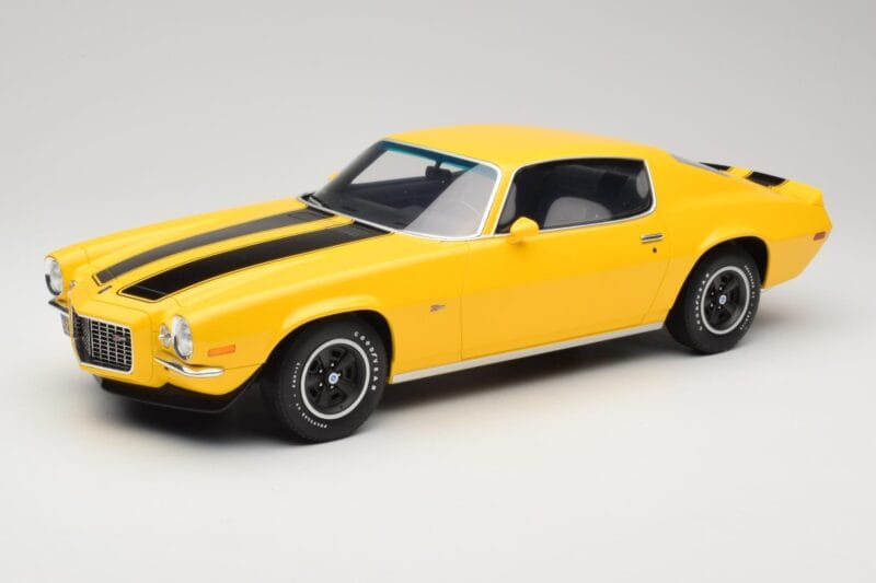 Chevrolet Camaro Z28 RS Daytona Yellow Otto 1:12 G085 Derva