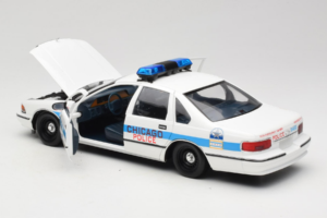 Chevrolet Caprice Chicago Policija UT Models 1:18 180142096 Metalas - nuotrauka 5 iš 8