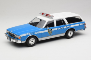 Chevrolet Caprice Estate Wagon NYPD MCG 1:18 MCG18477 Metalas
