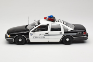 Chevrolet Caprice Glendale Policija UT Models 1:18 21026 Metalas - nuotrauka 4 iš 8