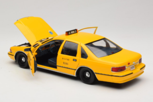 Chevrolet Caprice NYC Taksi UT Models 1:18 180142095 Metalas - nuotrauka 5 iš 8