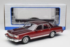 Chevrolet Caprice Raudonas Metalinis MCG 1:18 MCG18361 Metalas - nuotrauka 6 iš 6