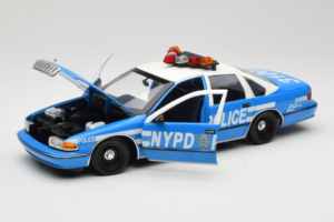 Chevrolet Caprice New York Policija UT Models 1:18 180142097 Metalas - nuotrauka 2 iš 8