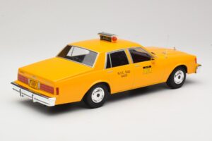 Chevrolet Caprice Geltonas Taksi MCG 1:18 MCG18038 Metalas - nuotrauka 2 iš 6