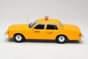 Chevrolet Caprice Geltonas Taksi MCG 1:18 MCG18038 Metalas - nuotrauka 3 iš 6