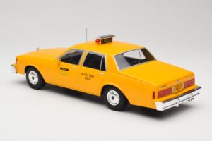Chevrolet Caprice Geltonas Taksi MCG 1:18 MCG18038 Metalas - nuotrauka 5 iš 6
