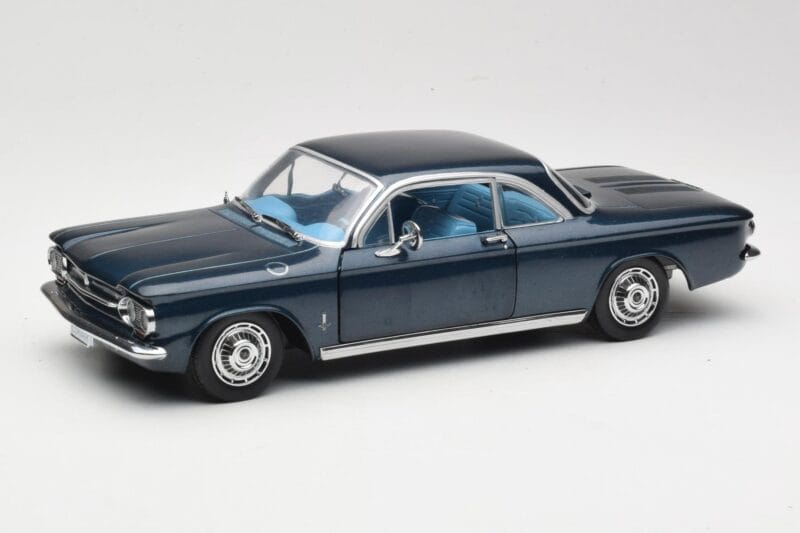 Chevrolet Corvair Tamsiai Mėlynas Sun Star 1:18 1482 Metalas