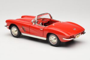 Chevrolet Corvette C1 Raudonas ERTL 1:18 7835 Metalas - nuotrauka 7 iš 8