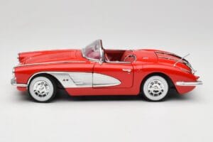 Chevrolet Corvette C1 Raudonas Motormax 1:18 73100TC Metalas - nuotrauka 4 iš 8