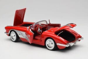 Chevrolet Corvette C1 Raudonas Motormax 1:18 73100TC Metalas - nuotrauka 5 iš 8