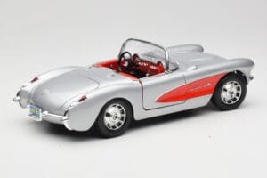 Chevrolet Corvette C1 Sidabrinis Bburago 1:18 3034 Metalas - nuotrauka 3 iš 8