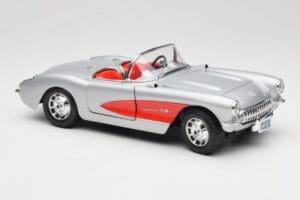 Chevrolet Corvette C1 Sidabrinis Bburago 1:18 3034 Metalas - nuotrauka 6 iš 8