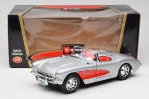 Chevrolet Corvette C1 Sidabrinis Bburago 1:18 3034 Metalas - nuotrauka 8 iš 8