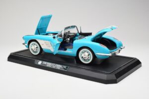 Chevrolet Corvette C1 Hard Top Mėlynas Solido 1:12 1202-M1 Metalas - nuotrauka 5 iš 8