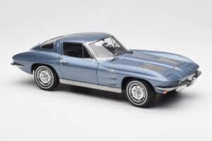 Chevrolet Corvette C2 Mėlynai Pilkas Metalinis AUTOart 1:18 71182 Metalas - nuotrauka 6 iš 8