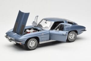 Chevrolet Corvette C2 Mėlynai Pilkas Metalinis AUTOart 1:18 71182 Metalas - nuotrauka 2 iš 8