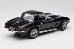 Chevrolet Corvette C2 Juodas American Muscle 1:18 AMM1099/06 Metalas - nuotrauka 3 iš 8