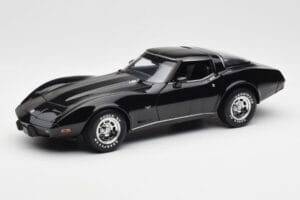 Chevrolet Corvette C3 Juodas UT Models 1:18 21071 Metalas