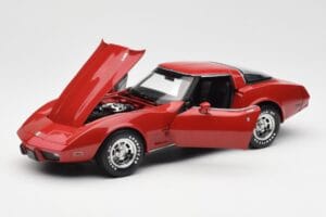 Chevrolet Corvette C3 Raudonas UT Models 1:18 21073 Metalas - nuotrauka 2 iš 8