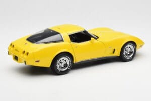 Chevrolet Corvette C3 Geltonas UT Models 1:18 21074 Metalas - nuotrauka 3 iš 8