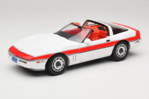 Chevrolet Corvette C4 A-Team Baltas GreenLight 1:18 13532 Metalas