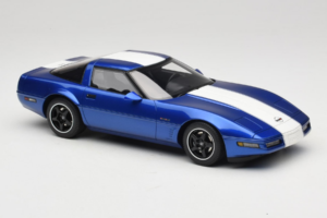 Chevrolet Corvette C4 Grand Sport Admiral Blue GT Spirit 1:18 GT538 Derva - nuotrauka 4 iš 6