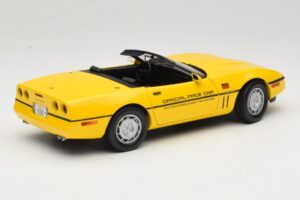 Chevrolet Corvette C4 Indianapolis 500 Pace Car Geltonas Greenlight 1:18 11801-06 Metalas - nuotrauka 3 iš 8