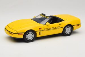 Chevrolet Corvette C4 Indianapolis 500 Pace Car Geltonas Greenlight 1:18 11801-06 Metalas