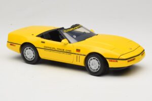 Chevrolet Corvette C4 Indianapolis 500 Pace Car Geltonas Greenlight 1:18 11801-06 Metalas - nuotrauka 6 iš 8