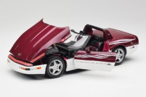 Chevrolet Corvette C4 Indy 500 Pace Car Maisto 1:18 56011 Metalas - nuotrauka 2 iš 8
