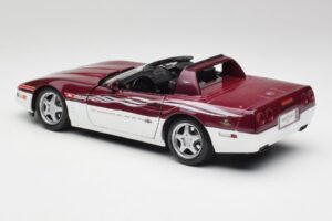 Chevrolet Corvette C4 Indy 500 Pace Car Maisto 1:18 56011 Metalas - nuotrauka 7 iš 8