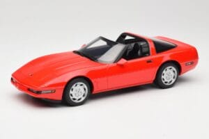 Chevrolet Corvette C4 Torch Red GT Spirit 1:18 GT537 Derva
