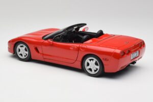 Chevrolet Corvette C5 Kabrioletas Torch Raudonas Maisto 1:18 50318 Metalas - nuotrauka 7 iš 8