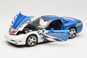 Chevrolet Corvette C5 Pace Car Rolex 24 at Daytona 1999 UT Models 1:18 39944 Metalas - nuotrauka 2 iš 8