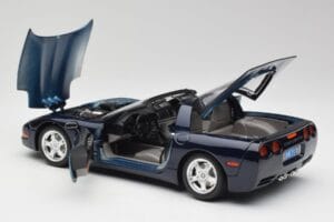 Chevrolet Corvette C5 Nassau Mėlynas Bburago 1:18 30166 Metalas - nuotrauka 5 iš 8
