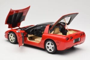 Chevrolet Corvette C5 Targa Raudonas UT Models 1:18 21001 Metalas - nuotrauka 5 iš 8