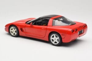 Chevrolet Corvette C5 Targa Raudonas UT Models 1:18 21001 Metalas - nuotrauka 7 iš 8