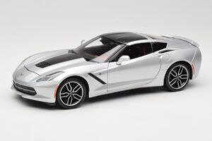 Chevrolet Corvette C7 Sidabrinis Maisto 1:18 38132 Metalas